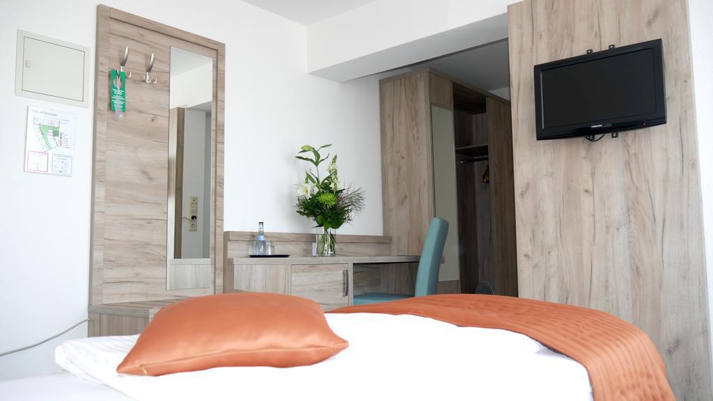 Komfort Hotel לודוויגסבורג מראה חיצוני תמונה
